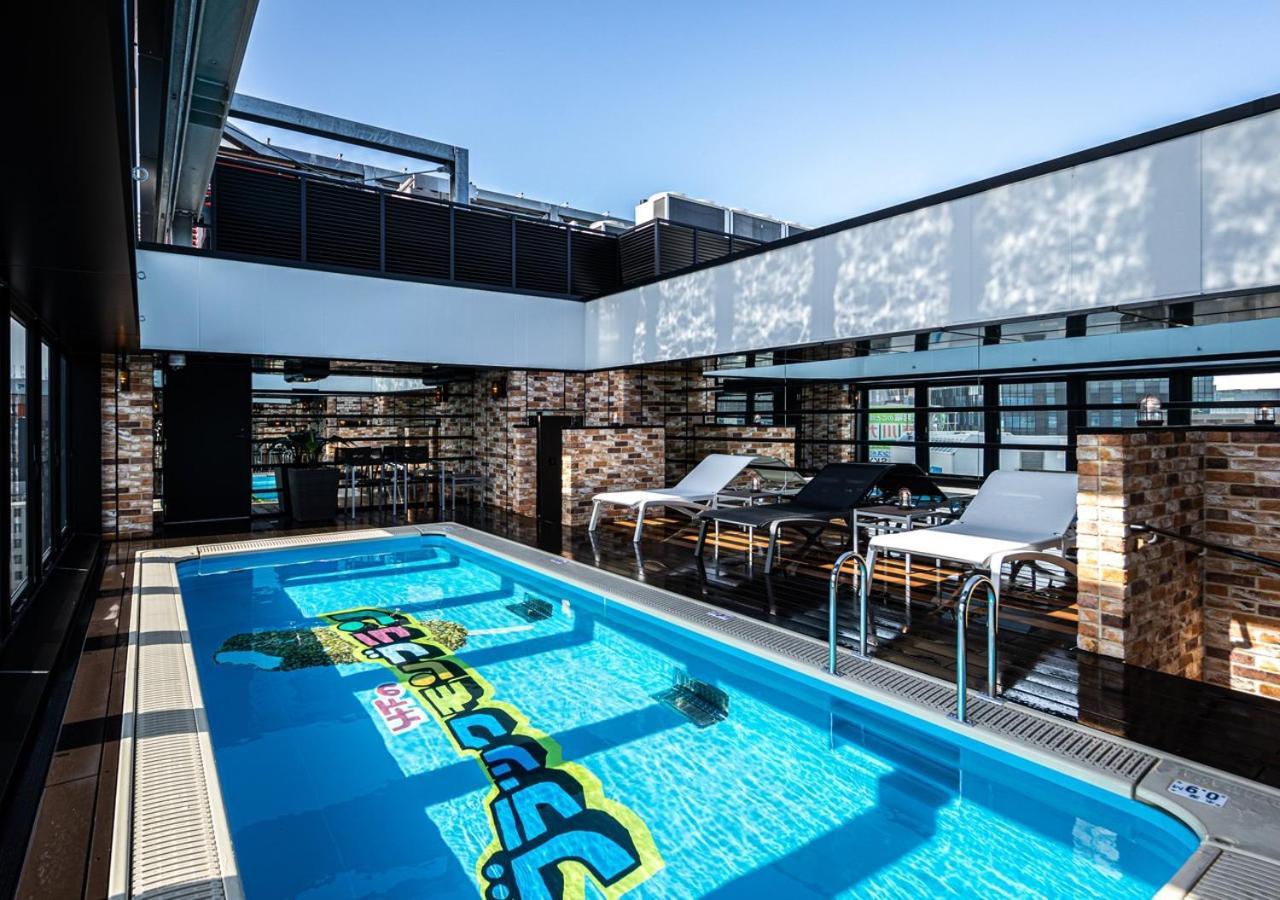 Apa Hotel & Resort Hakata Ekihigashi Fukuoka  Exterior photo